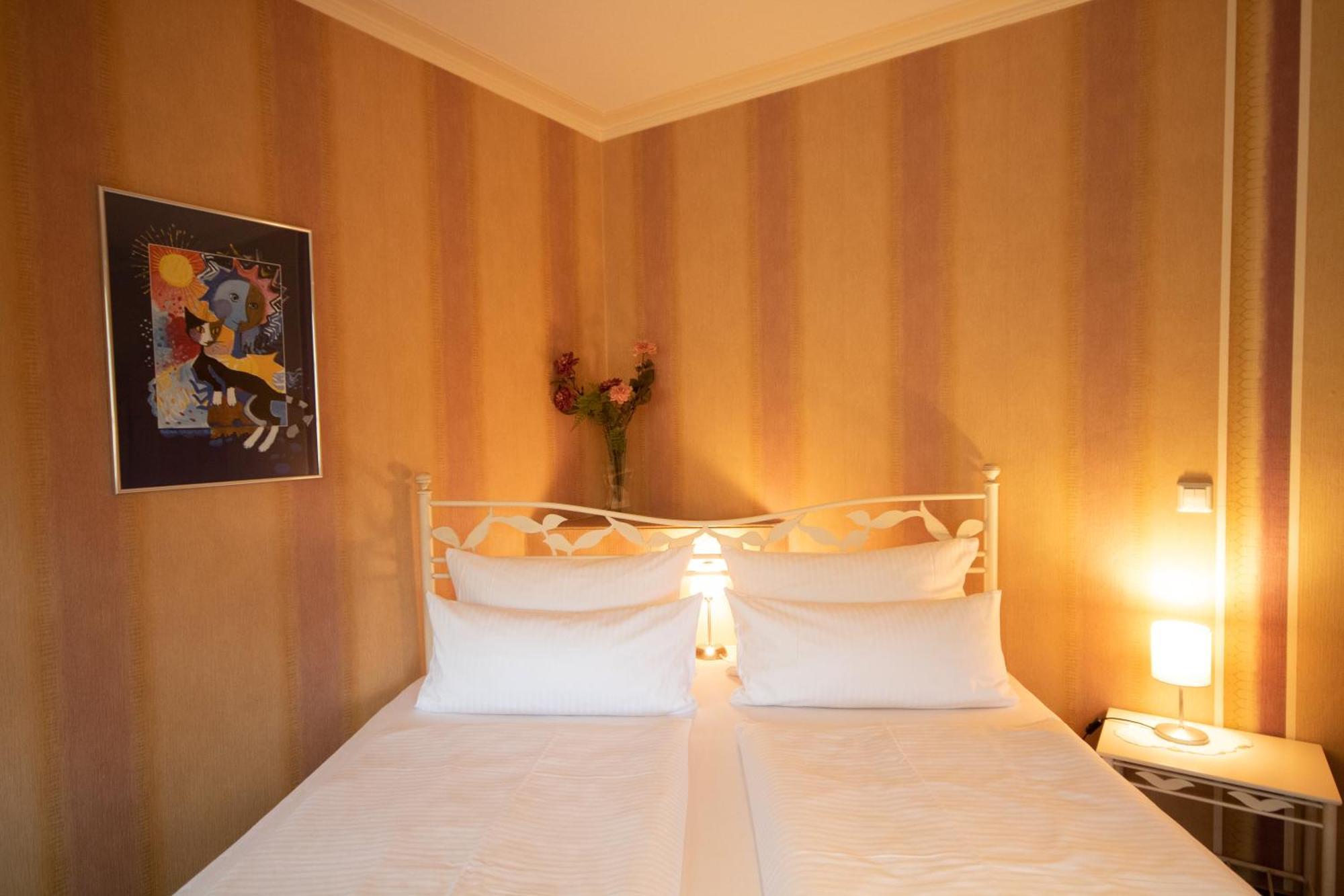 Hotel Weiler Oberwesel Chambre photo